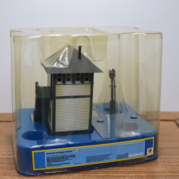 Bachmann Trains Thomas and Friends Switch Tower 45237 2011 HO/OO Brand New - Picture 9 of 12